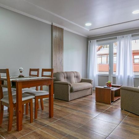 Abc Departamentos Apartment อูซัวยา ภายนอก รูปภาพ